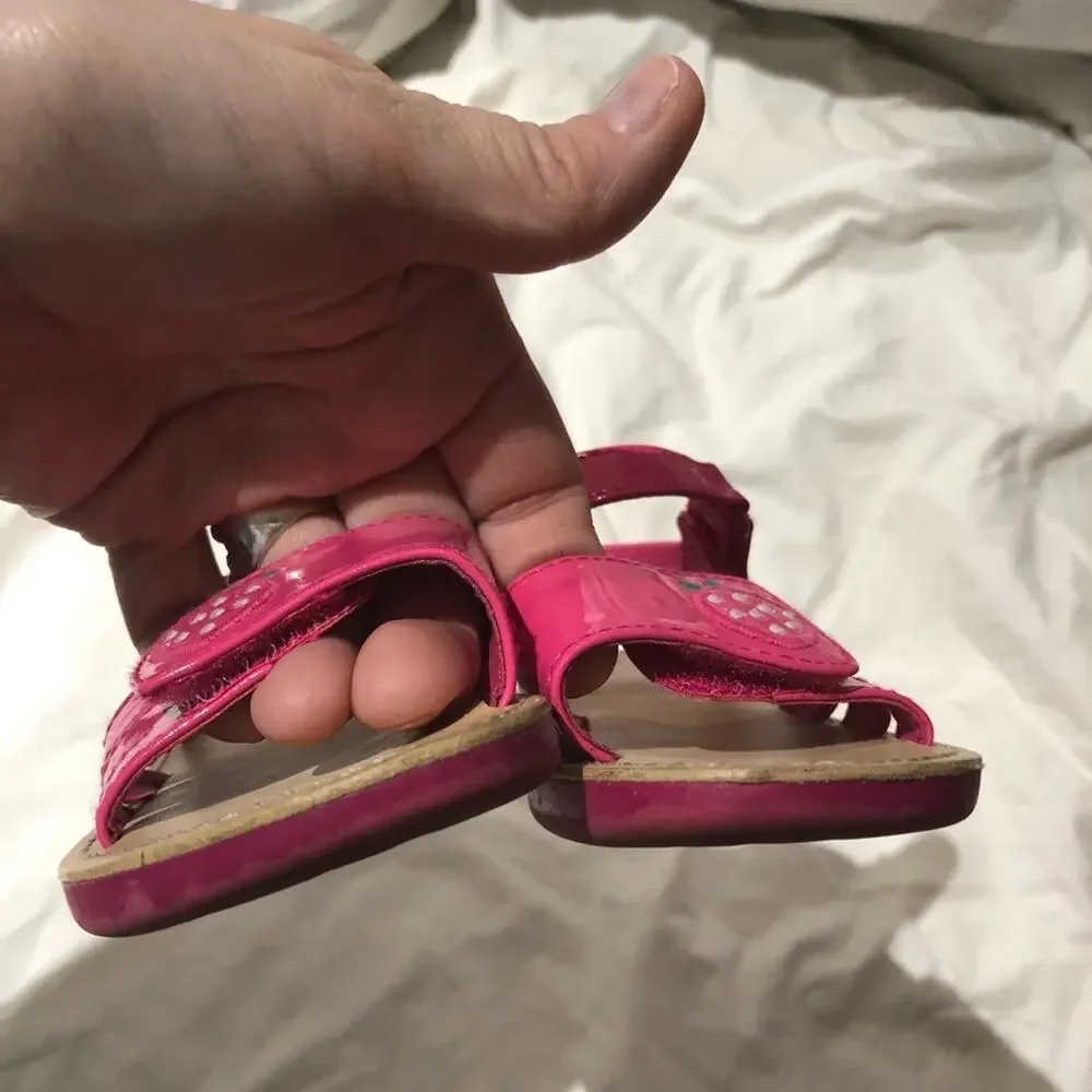 Gymboree 7 hot pink strawberry sandal worn once